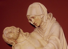 Pieta-detail